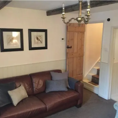 In Sleeps 6 Pets Welcome * Pickering