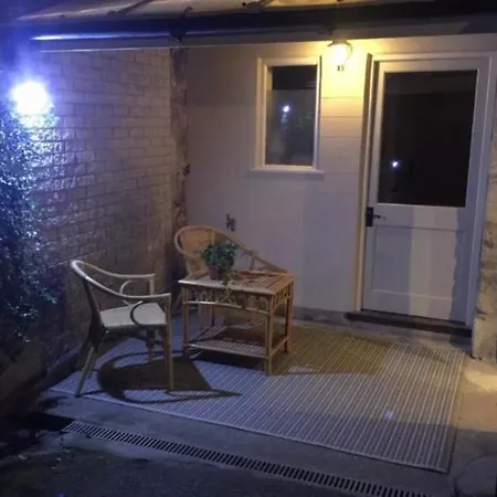 In Sleeps 6 Pets Welcome * Pickering